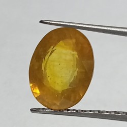 Yellow Sapphire (Pukhraj)...