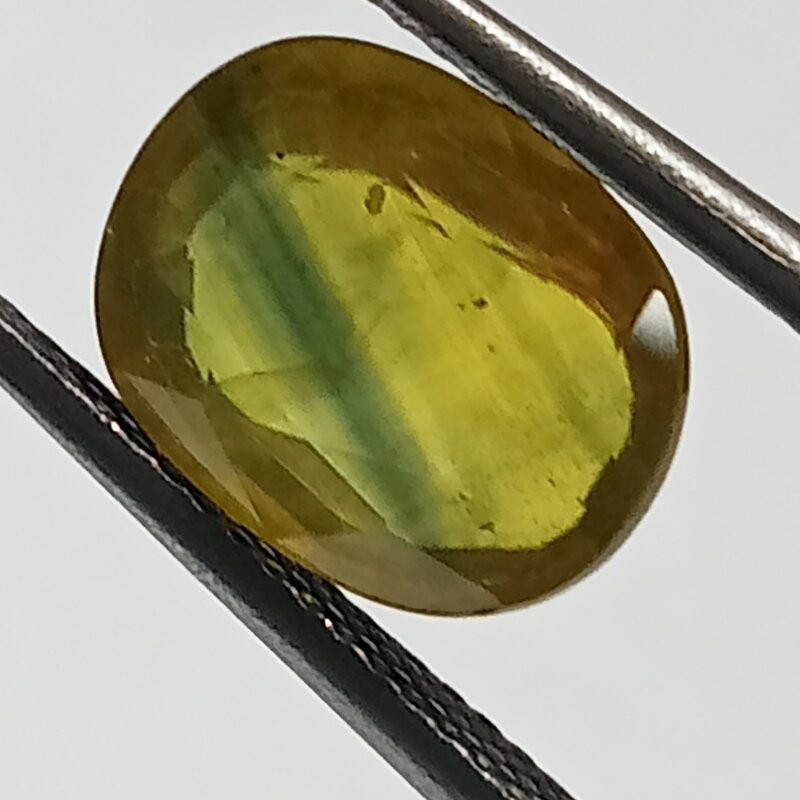 Original And Authentic Pitambari Nilla Gem Stone - 3.90 Carat With Lab Certification